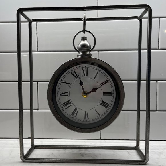Suspended Table/Mantle ClocK - Picture 1 of 5